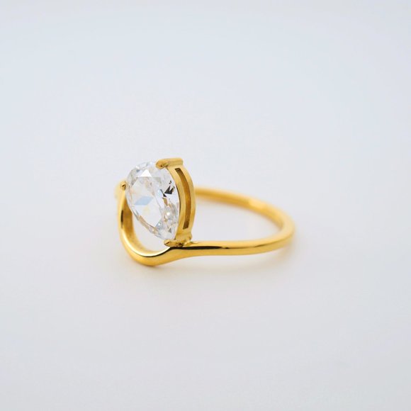 Andrea Pear Cut Clear Crystal Asymmetrical 18K Gold Plated Ring - Picture 3 of 6